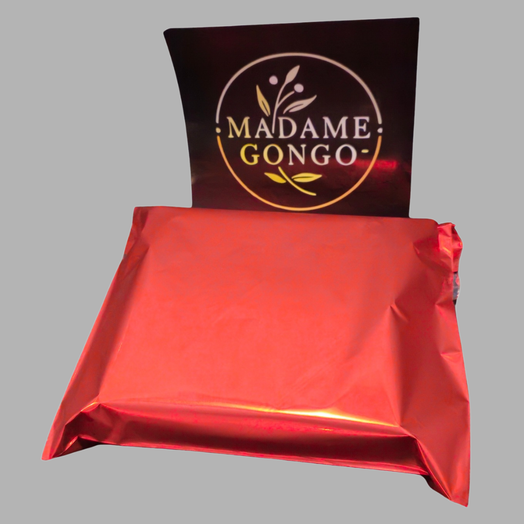 🖤 Strappy Black Bikini mit Metallringen – Für selbstbewusste Statements